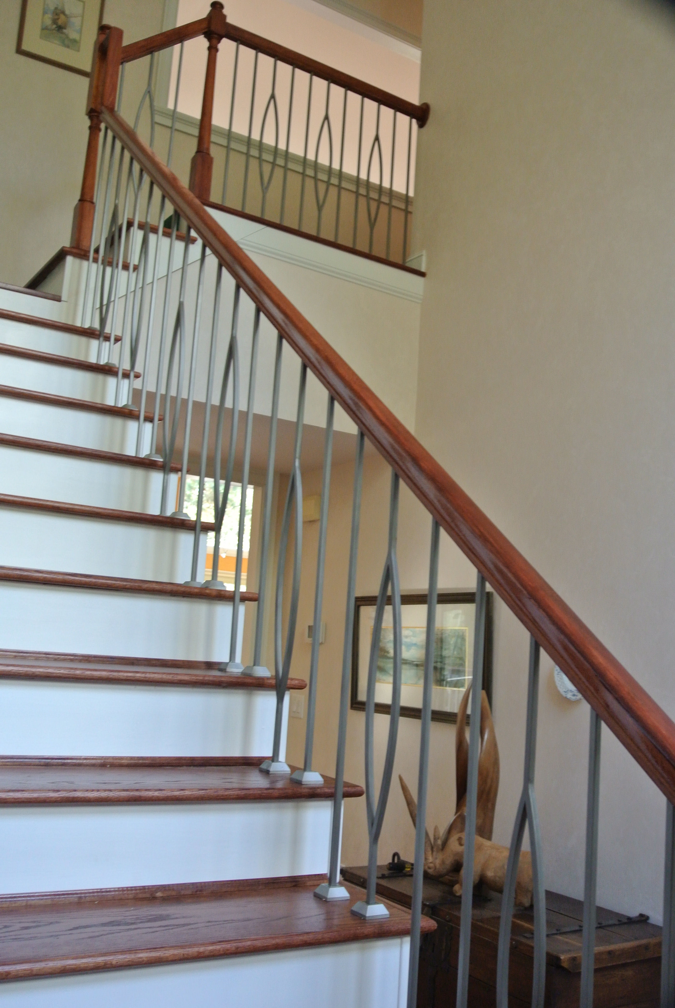 HF16.6.2 Oval Balusters with HF16.2.1-T Plain Bars